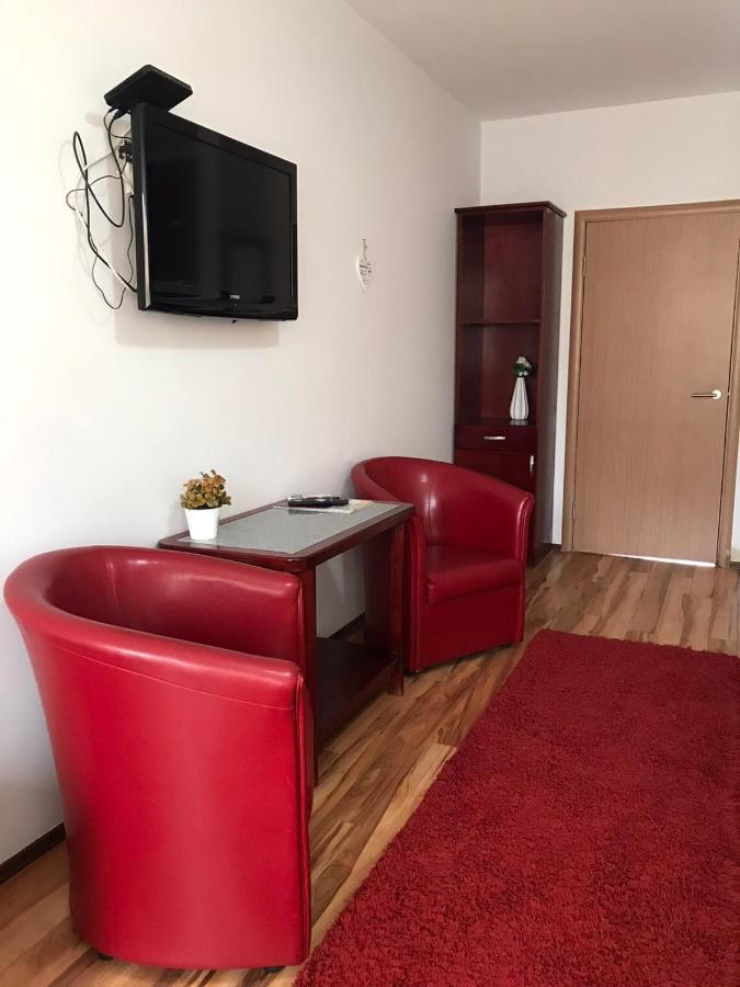 Hotel Tri "O" Topola Esterno foto