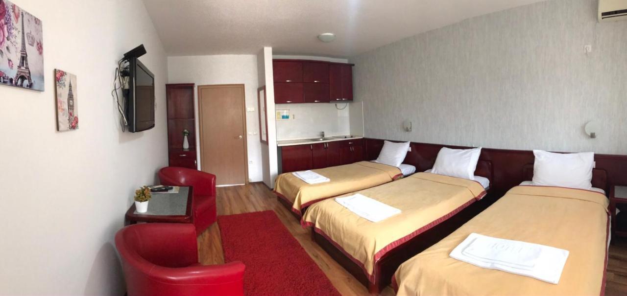 Hotel Tri "O" Topola Esterno foto