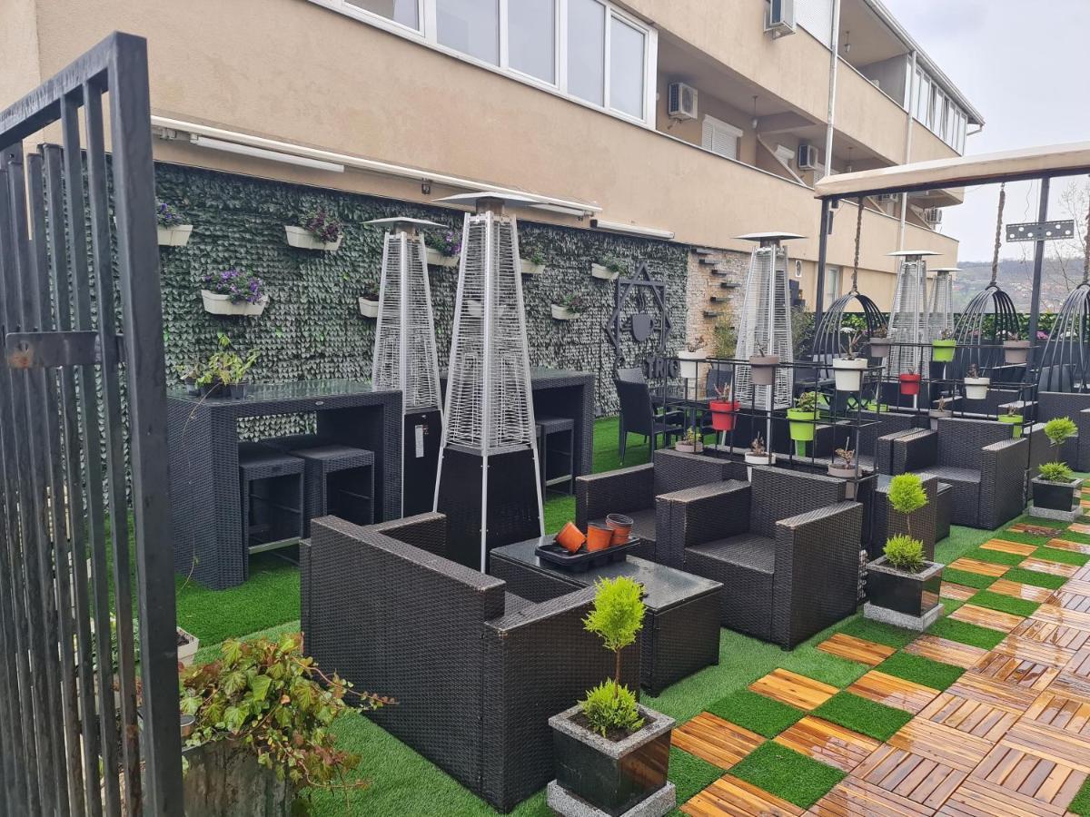 Hotel Tri "O" Topola Esterno foto