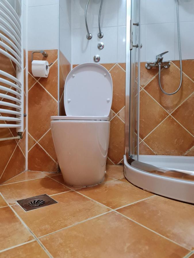 Hotel Tri "O" Topola Esterno foto